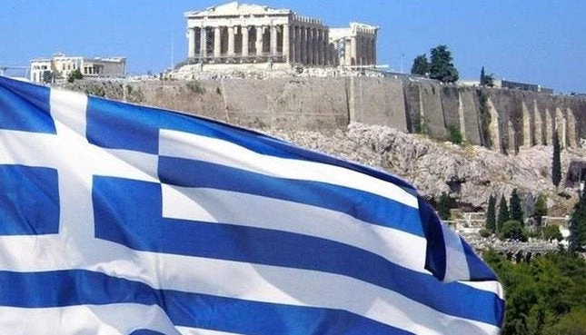 Η Πατρίδα απέναντι στα Τανκς